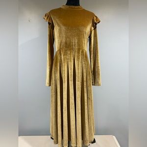 Ivy City Women’s Gold velvet dress -a la Lady Dress. Size XL